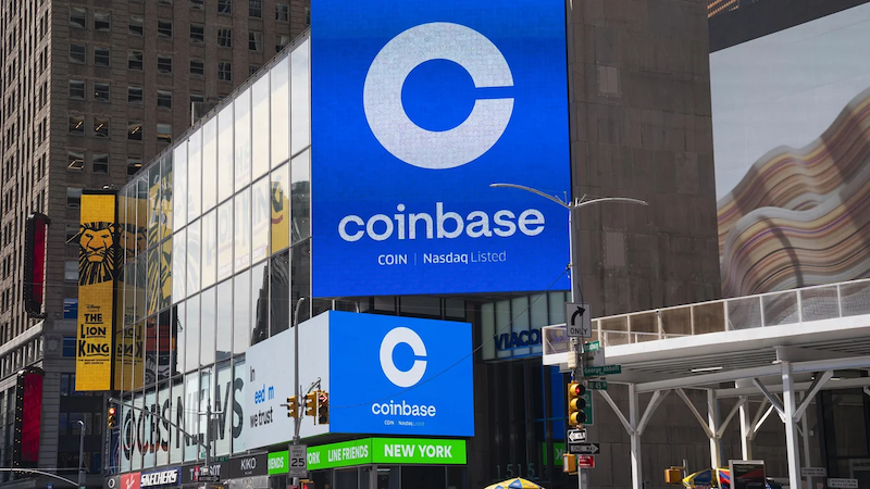Coinbase Down Amid A System-Wide Outage, Tells Traders Funds Are Safe